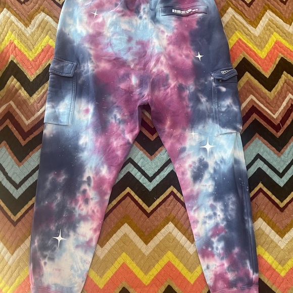 Nike Multicolor Tie-Dye Apparel - Picture 6 of 7